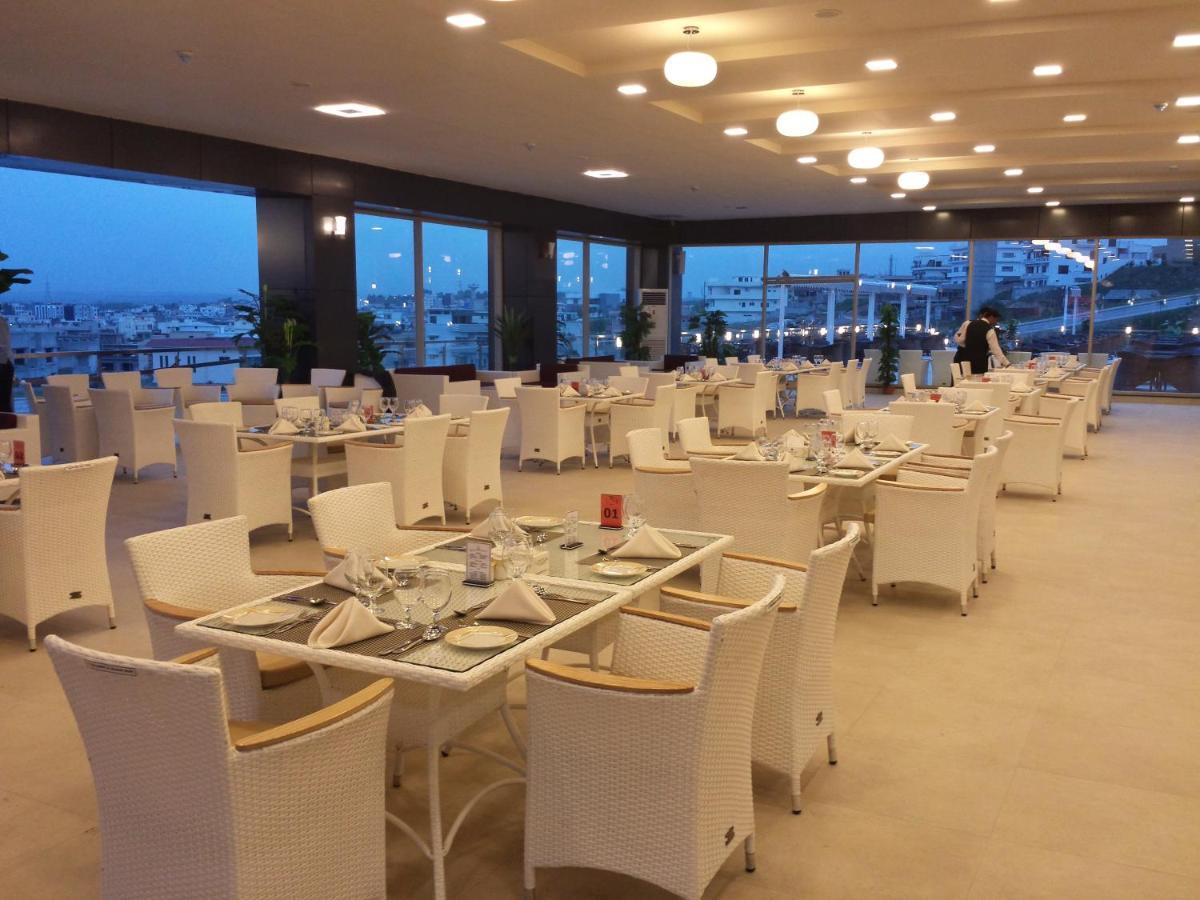 Jacaranda Heights Hotel Iszlámábád Kültér fotó
