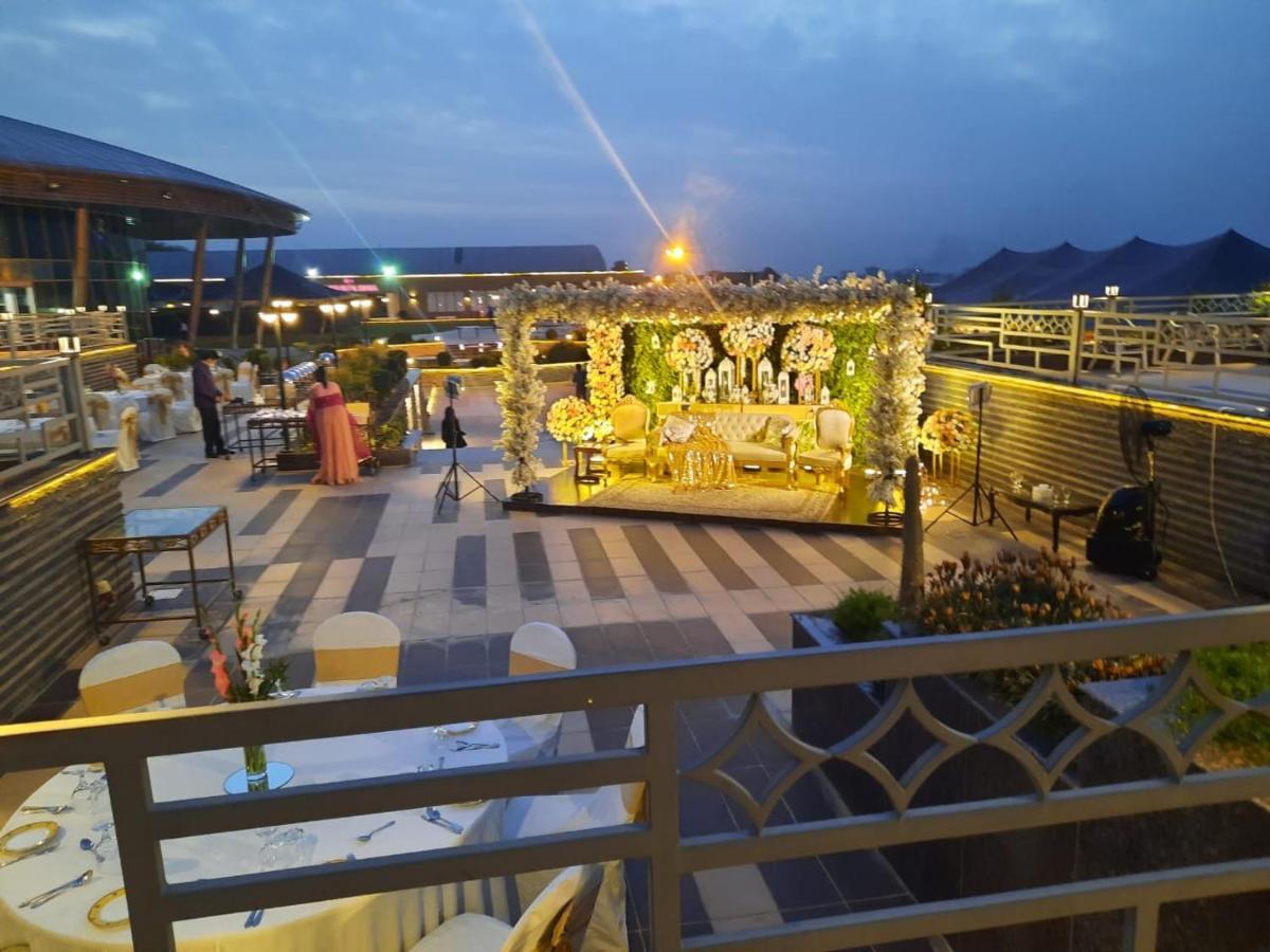 Jacaranda Heights Hotel Iszlámábád Kültér fotó