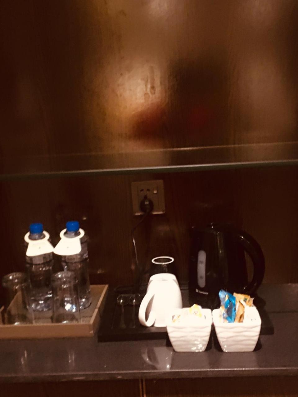 Jacaranda Heights Hotel Iszlámábád Kültér fotó