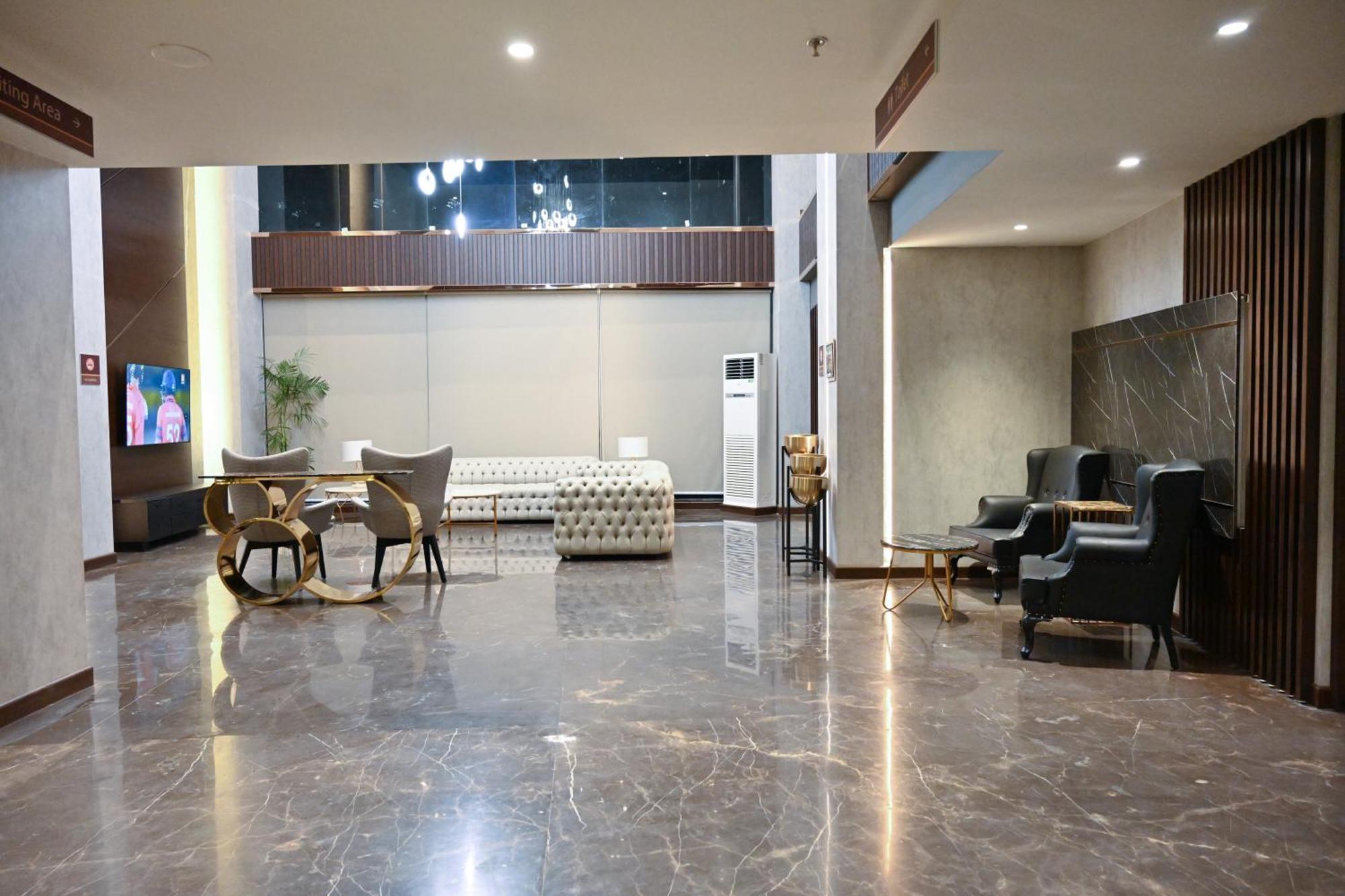 Jacaranda Heights Hotel Iszlámábád Kültér fotó